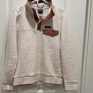 Patagonia Cream and Tan Quilted Women's Pullover